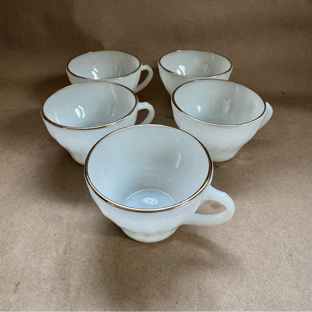 Anchor Hocking Fire-King White Milk Glass Swirl Tea Cups with Gold Trim. 6 fl oz